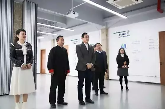 1546653749154969.png blob.png